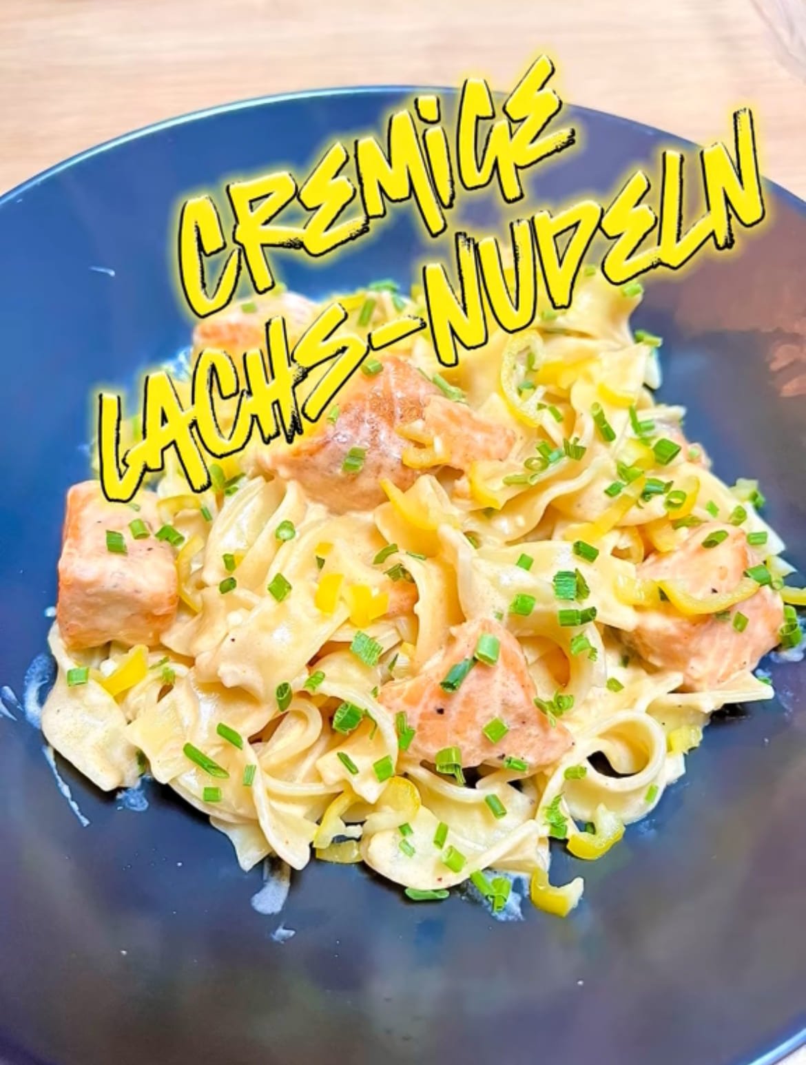 Mehr über den Artikel erfahren Lachs-Nudeln